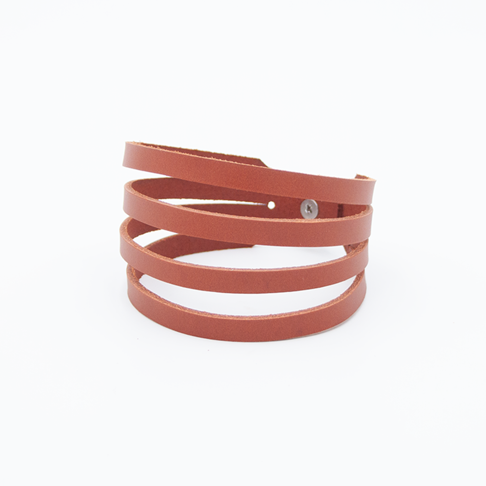 Hassleback bracelet